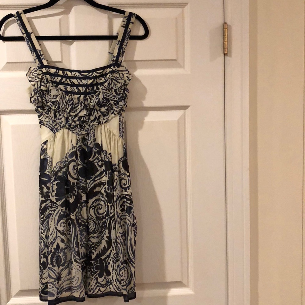 Size small cream/blue sundress